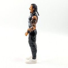 WWE Mattel Battle Pack Series 52 Jey Uso Wrestling Figure- Black Outfit Loose