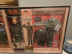 Hasbro Dreams & Visions DC Comics GI Joe Sgt Rock Action Figure 79/500 Signed