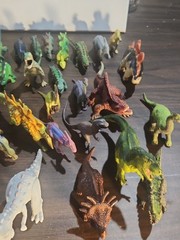 Lot Of 20 Random Mixed Size Plastic Or Resin Dinosaur Toys