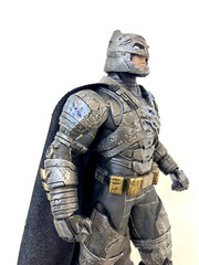 Armored Batman Bruce Wayne Armor Suit Dark Knight Action Figure Toy 12in 1:6 New