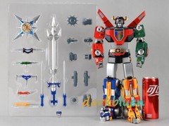 Metal Club MuscleBear Voltron Beast King Golion Transforming Action Figure 38cm