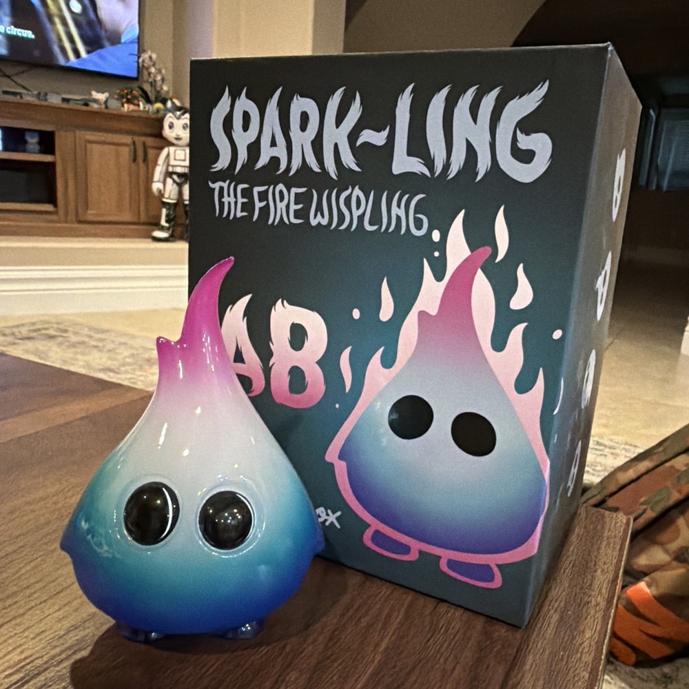 ArtiqFox Designer Con 2023 Strangecat Toys Spark-ling AB 1/100