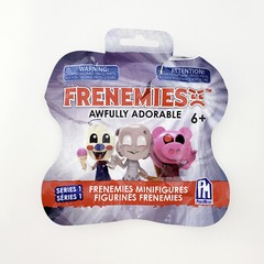 FRENEMIES Awfully Adorable Piggy Minifigures Series 1 – Lot of 50 Blind Bags