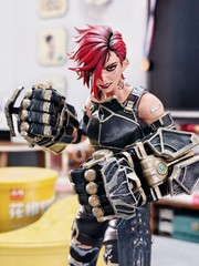 1/8 League of Legends Vi 21cm Action Figure Model Painted Resin Model Handmade
