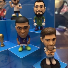2026 FIFA World Cup ZURU Ballers Soccer Display Case Various Players MESSI~ New