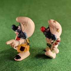 SMURFS VINTAGE PEYO SCHLEICH – LOT OF 2 CIRCUS CLOWN SMURFS 1978 FIGURES TWO