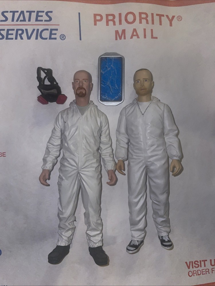 Breaking Bad WALTER WHITE &JESSIE Figure White Hazmat Suit Mezco Toyz