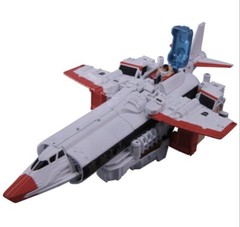 2022 Street Fighter II x Transformers – Optimus Prime (RYU) vs Megatron (BISON)