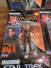 Star Trek Playmates Voyager Lot x9 Janeway Kim Tuvok Torres Hazon Figures MOC
