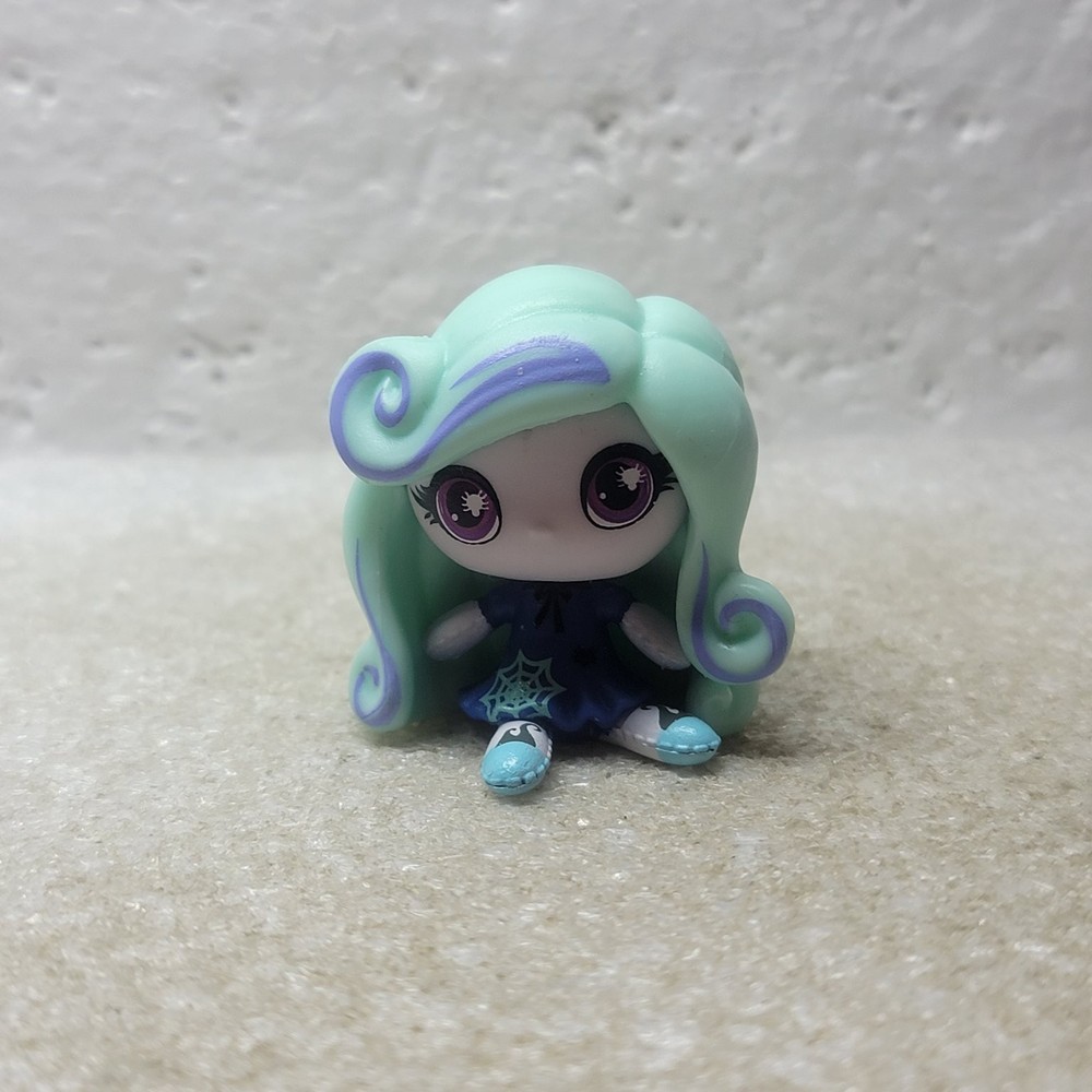 Monster High Ghoul Spirit Abbey Bominable Mini Figure Vinyl Plastic