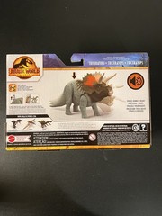 Mattel Jurassic World Dominion Roar Strikers Figure TRICERATOPS New
