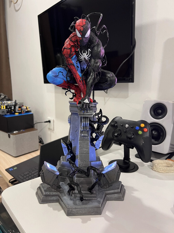 Symbiotic Spider-Man Venom Action Figure 38cm PVC Statue Model Collectible Toys