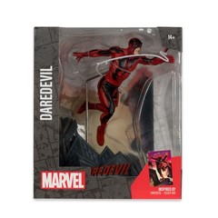 McFarlane Toys Marvel Daredevil Posed Figure with Scene [Daredevil #600]