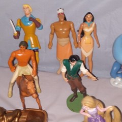 Lot of 25 Princess Cake Toppers Figures Ariel Vintage & Modern my little mermaid