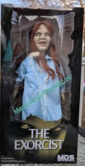 Mezco Toyz The Exorcist Horror Movie Regan MacNeil Serie 18″ Roto Plush Doll NEW