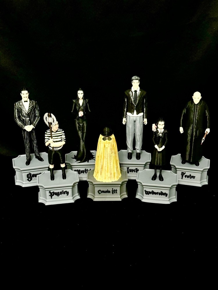 Addams Family Full Set Of 7 Figures Scaled