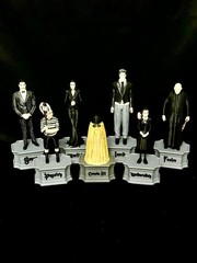Addams Family Full Set Of 7 Figures Scaled