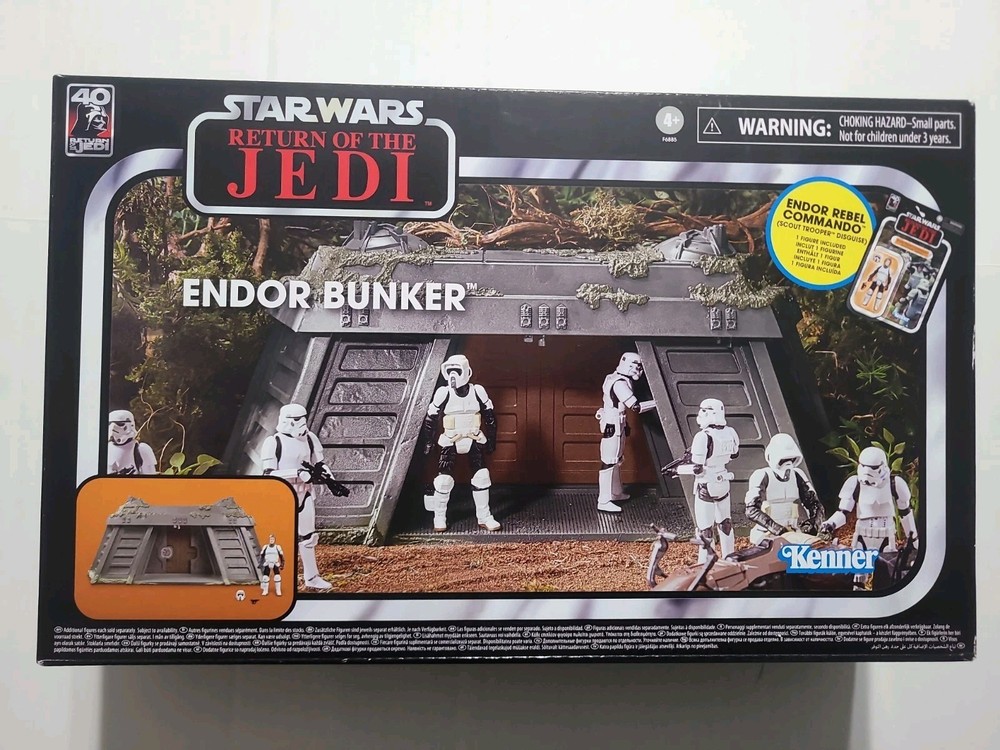 Star Wars TVC 40th ROTJ ENDOR BUNKER w/ REBEL COMMANDO Figure Sealed