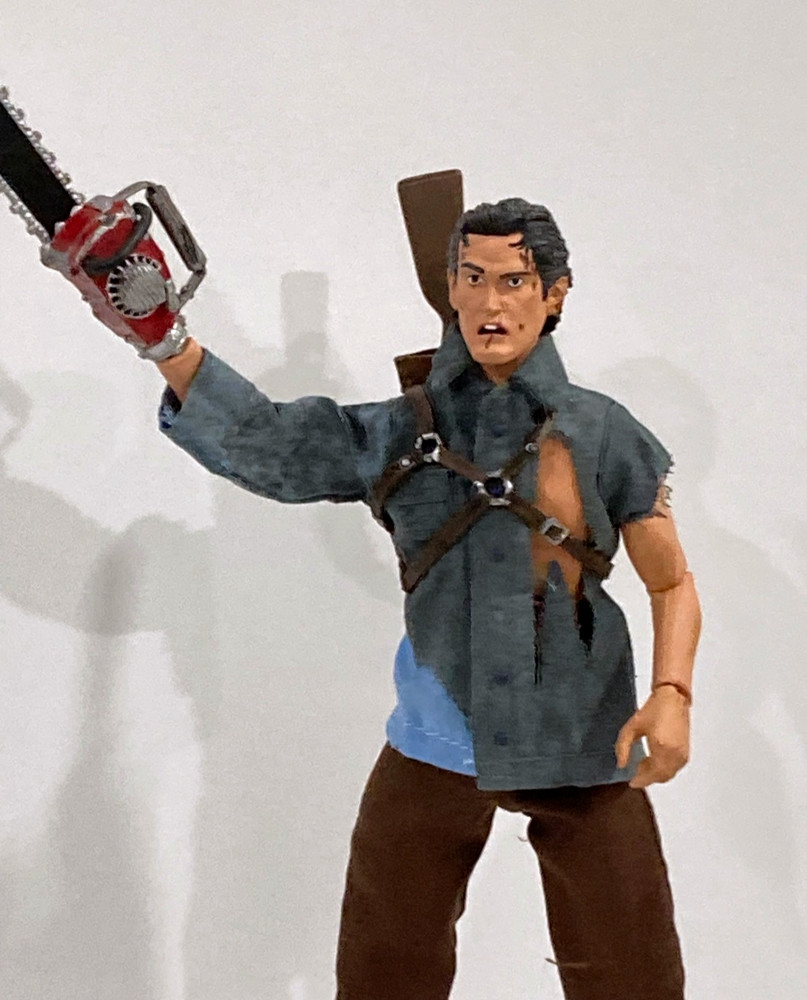 Evil Dead 2 Hero Ash With Chainsaw Clothed Action Figure NECA Reel Toys 2014