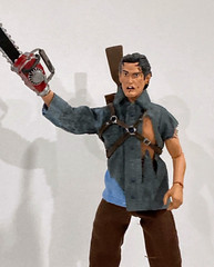 Evil Dead 2 Hero Ash With Chainsaw Clothed Action Figure NECA Reel Toys 2014