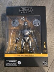 Star Wars Black Series SM-33 NEW 6″ Action Figure The Skeleton Crew Hasbro Droid