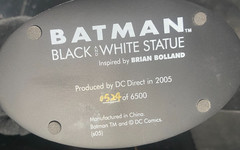 Batman Black And White Statue By Brian Bolland DC Direct 2005