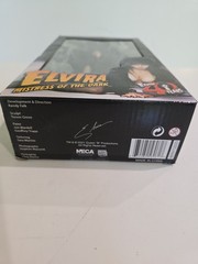 NECA Elvira Mistress of the Dark 8″ Action Figure Unpleasant Dreams 40 Years NEW