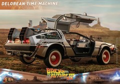 HOT TOYS 1/6 SCALE BTTF3 DELOREAN TIME MACHINE MMS738 BRAND NEW SEALED