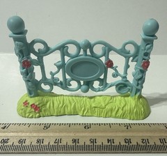 My Little Pony Accessories LOT Fence Shoes Brush Saddle Wing Cowboy Hat 11 pcs.
