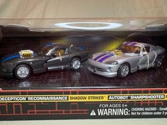 Transformers Universe 2003 Botcon Exclusive Shadow Striker and Roulette Unopened