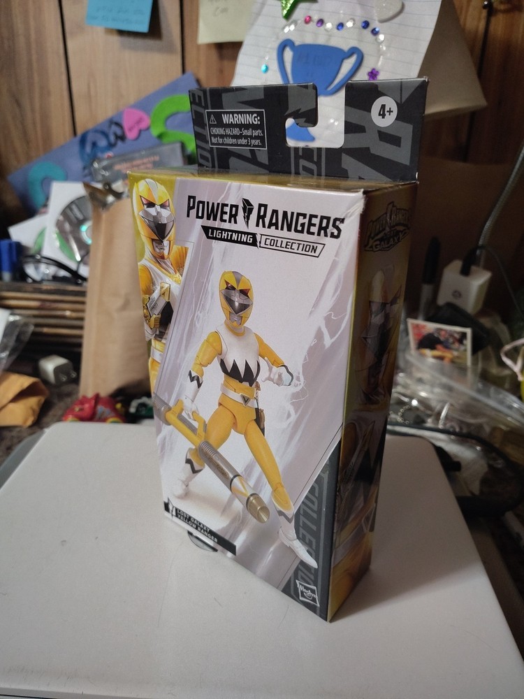 SEALED Hasbro Power Rangers Lightning Collection Lost Galaxy Yellow Ranger MAYA