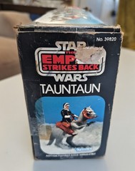 VINTAGE STAR WARS ESB TAUNTAUN WITH BOX
