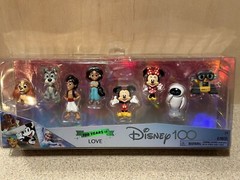 Disney 100 Years Of Love Collector Character Figure Set Limited Edition 8 Pieces