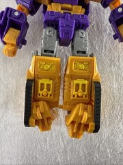 Transformers Siege IMPACTOR Complete WFC War For cybertron generations deluxe