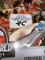 Matchbox Jurassic World Legacy Collection Gyrosphere R/C Remote Control Vehicle