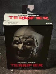 ✅ Damien Leone’s Terrifier Art The Clown Ultimate Directly from NECA ✅