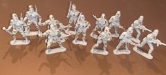 Vintage 2.5” TOY SOLDIERS Lot Of 12 in Camouflage Uniforms