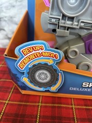 Nickelodeon Paw Patrol Skye Deluxe Vehicle and Action Figure – Multicoloured