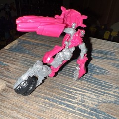 Hasbro Transformers Studio Series 52 Deluxe ROTF Chromia Arcee Elita-1
