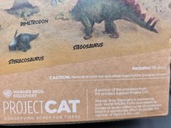 Animal Planet Valley Of Dinos Dinosaur Figure Set 14 Pieces Ages 3+