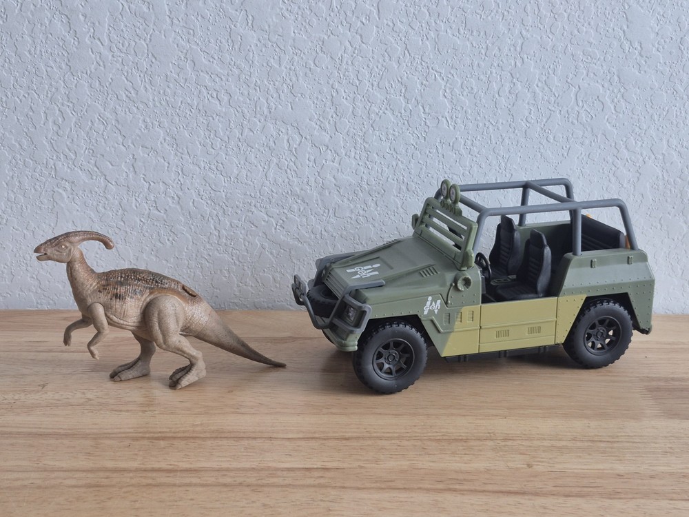 Jurassic World Legacy Collection Ingen Jeep Isla Sorna Capture Set 2022 AMC