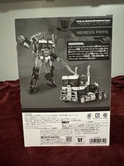 Takara Tomy Transformers Nemesis Prime 40th Anniversary Rise Beasts Figure