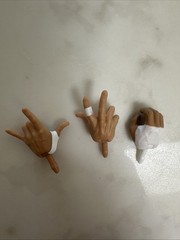 6 WWE Action Figure Extra Hands (Set of 3) Mattel Elite. Parts only. #10