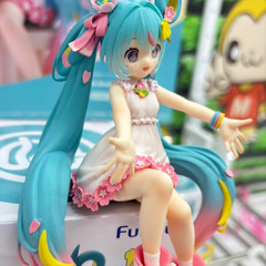 Hatsune Miku 10th Anniversary Noodle Stopper Statue FuRyu