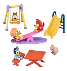 Bluey Deluxe Park Themed Playset 2.5″ Bingo Figurine, Outdoor Adventure 10-Piece