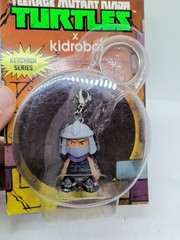 KIDROBOT TEENAGE MUTANT NINJA TURTLES SHREDDER KEYCHAIN KEYRING TMNT BRAND NEW