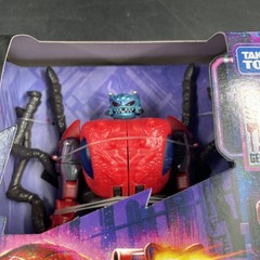 Hasbro Transformers Generations Legacy Voyager Class Predacon Inferno 7″ Figure