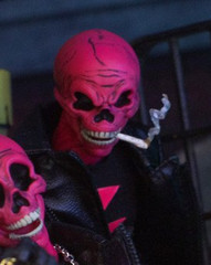 Mezco One:12 Pink Skulls Chaos Club Gig from Hell – LIT & UNLIT SMOKES PSCC 1/12