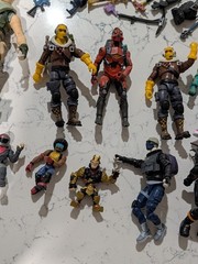 Jazwares Fortnite Lot of Action Figures Weapons Mixed Rare Treasure Chest