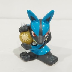B. 2005 Pokemon Finger Puppet Metallic Attack Lucario Nintendo Bandai
